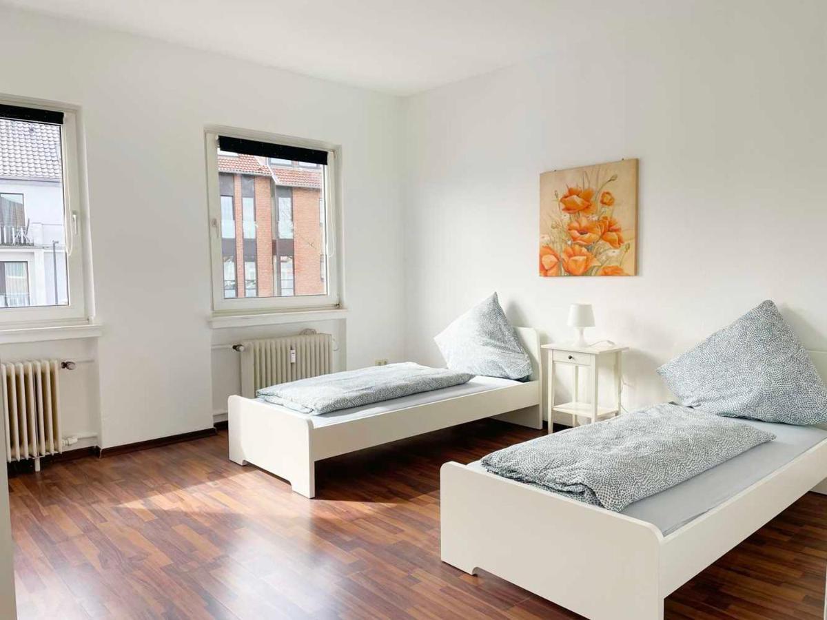 Apartment With 3 Rooms In Huerth Luaran gambar