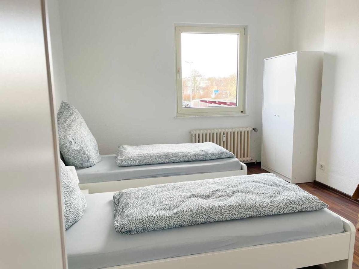 Apartment With 3 Rooms In Huerth Luaran gambar