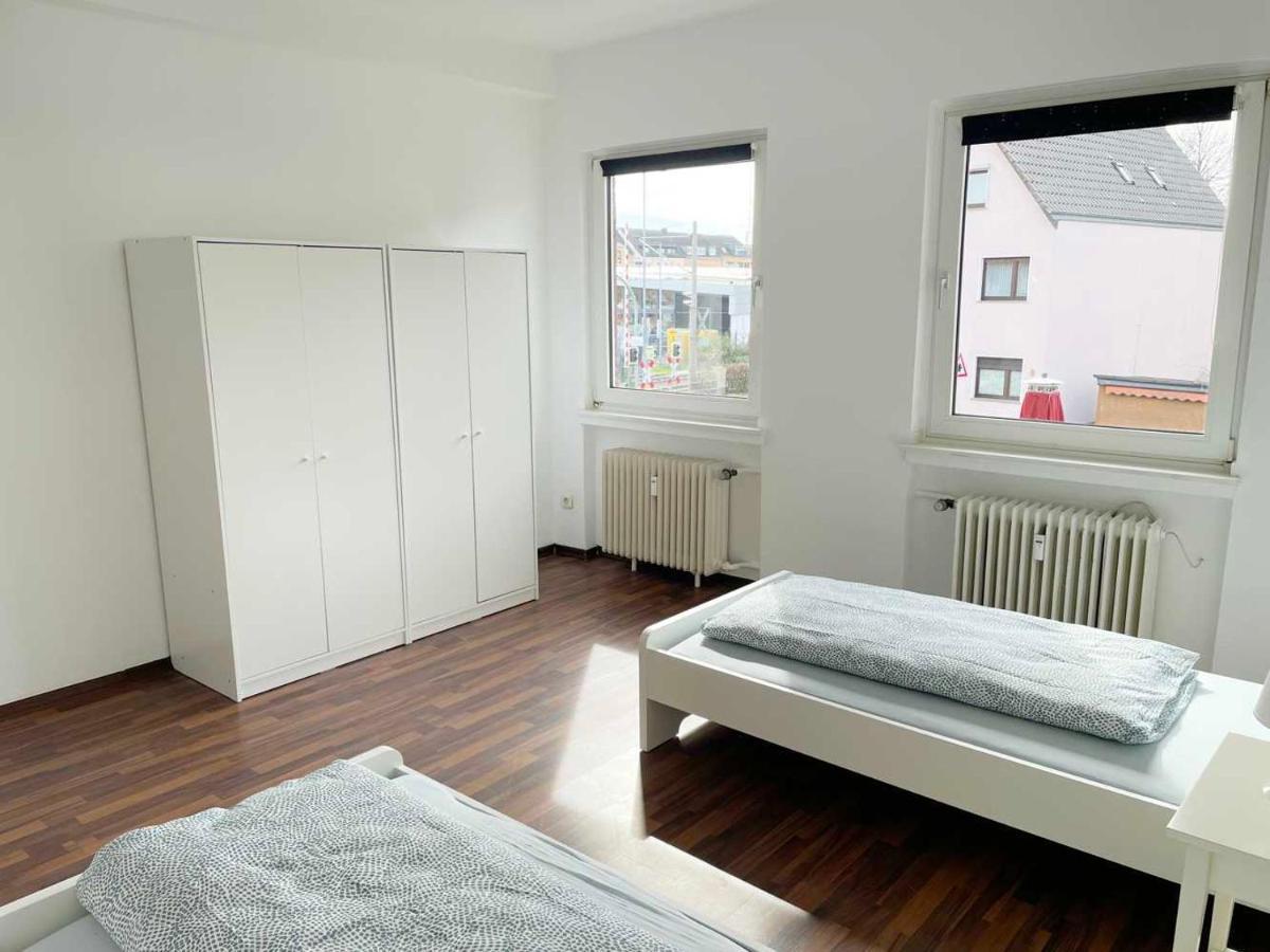 Apartment With 3 Rooms In Huerth Luaran gambar