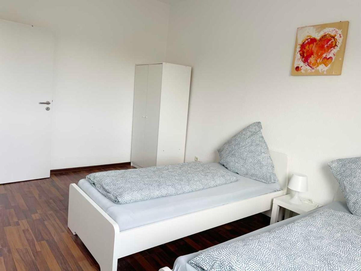 Apartment With 3 Rooms In Huerth Luaran gambar
