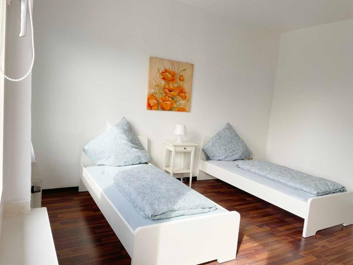 Apartment With 3 Rooms In Huerth Luaran gambar